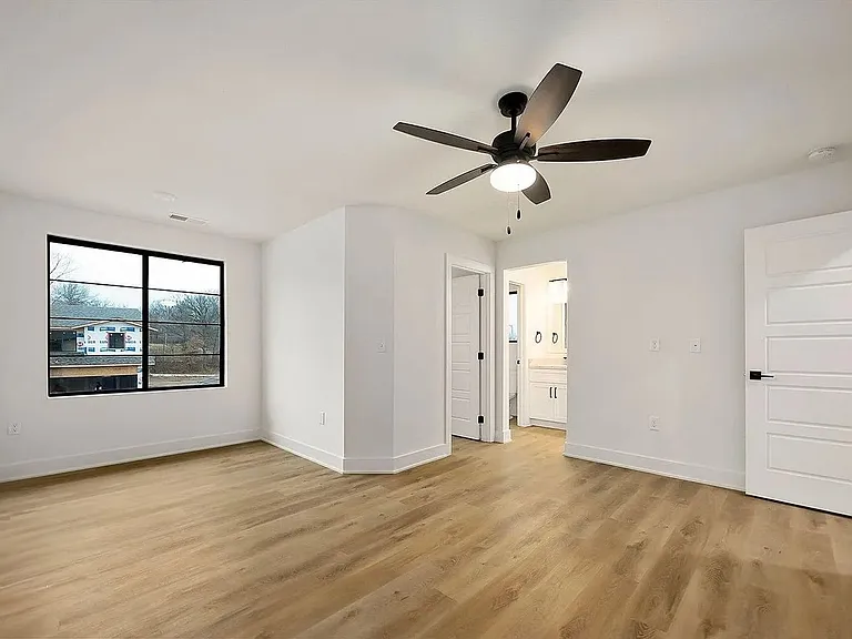 6529 Marsh Ave — Photo 10