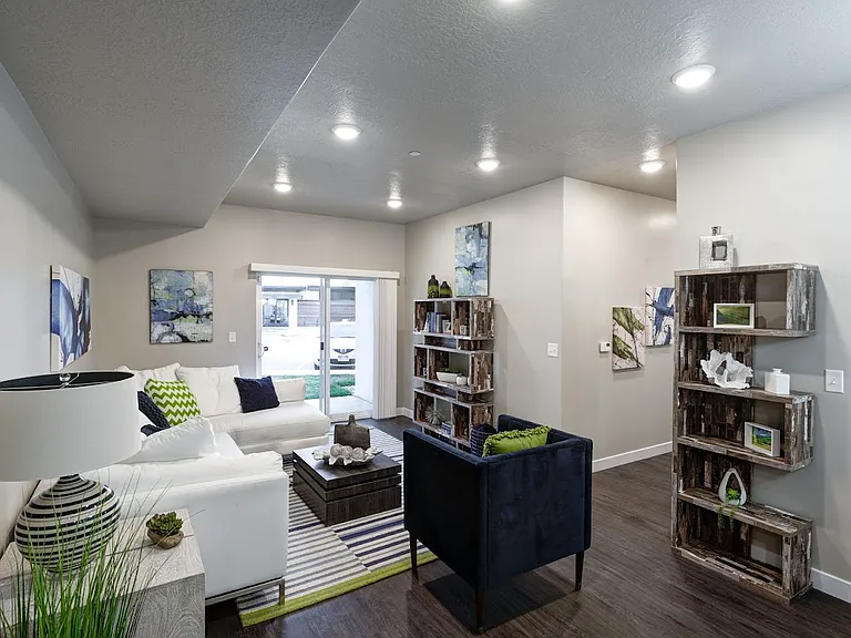 590 E 266 N #107 — Photo 5