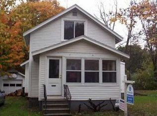 910 Trimble Ave, Kalamazoo, MI 49048