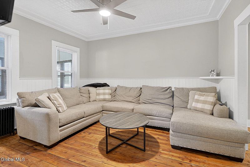 5th image of 32 Lawrence Street