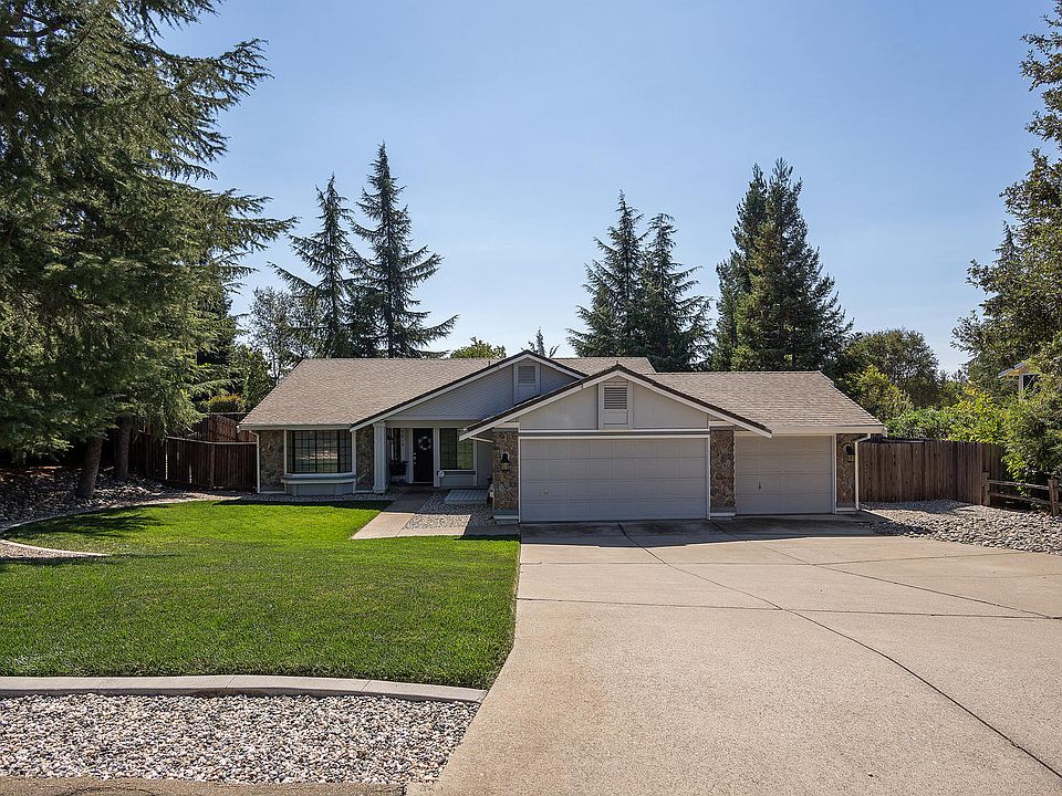 1st image of 3010 Camerosa Cir