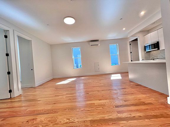4th image of 179 Martense St #1R