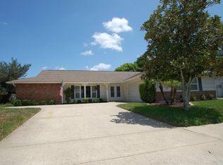 8401 Reynolds Dr, Hudson, FL 34667