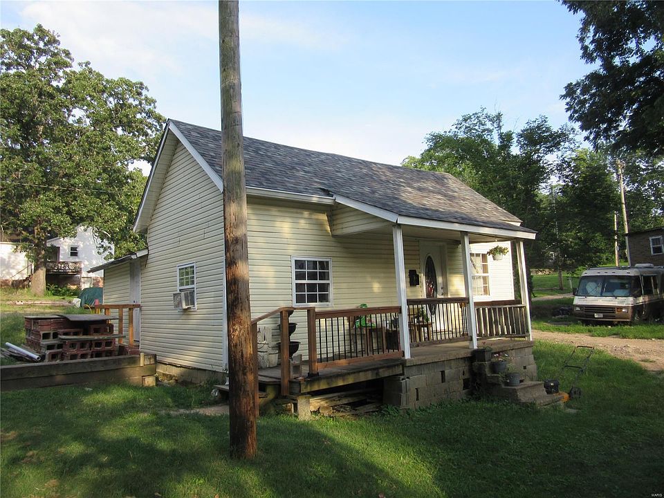 1st image of 716 Mill St #A