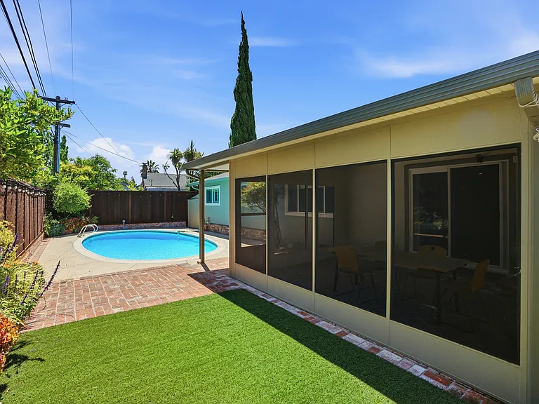 4657 Brenda Cir — Photo 46