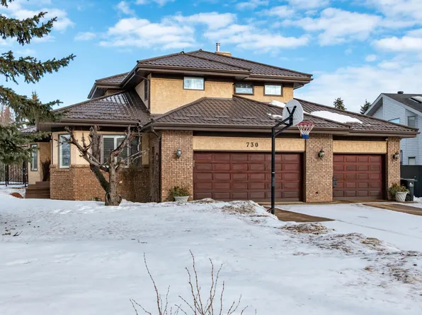 730 Estate Dr, Strathcona County, AB T8B 1M4