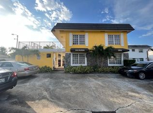 2822 Van Buren St APT 101, Hollywood, FL 33020