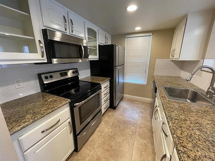 1st image of 1334 W 137th St