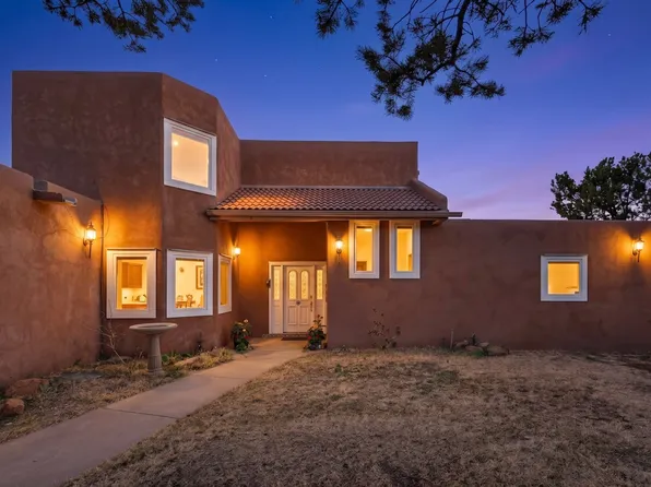 2 Toltec Rd, Santa Fe, NM 87505