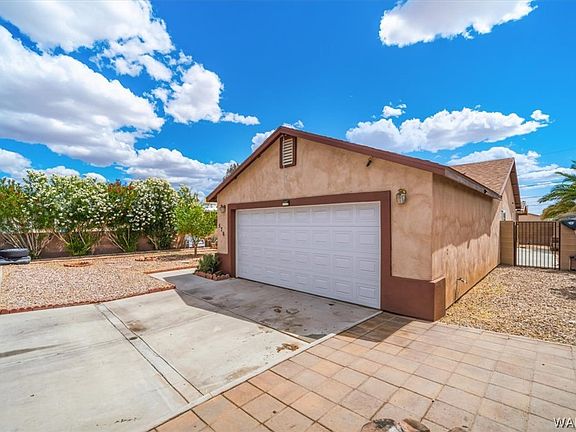 4th image of 576 N Malibu Circle