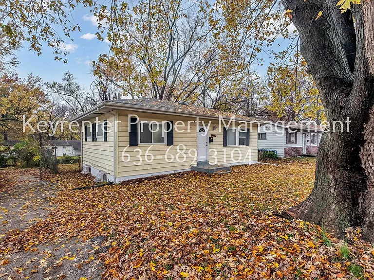 10521 Duke Dr — Photo 4