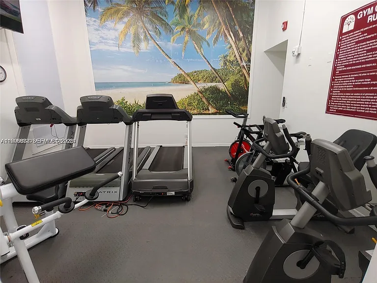 6039 Collins Ave #407 — Photo 21