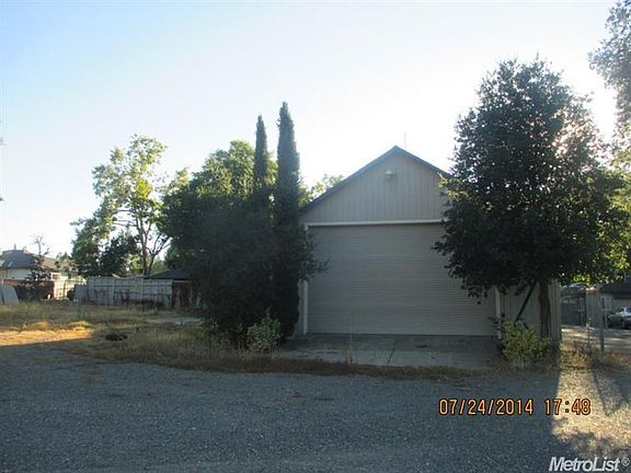 3rd image of 8016 Sunrise Blvd