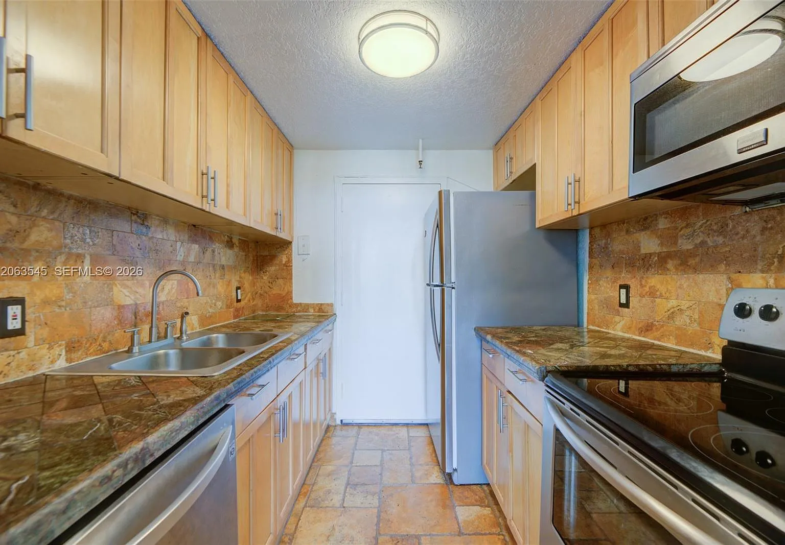 Vecino Del Mar Condo — Photo 3