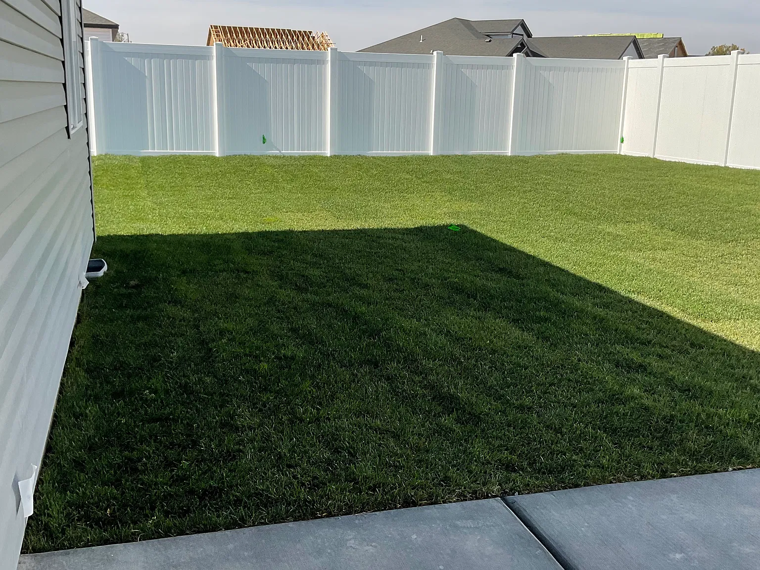 4 bed, 1409 sqft, $2,100 — Photo 2