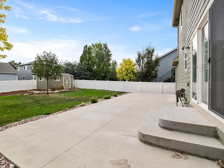 2603 Thoreau Dr — Photo 3