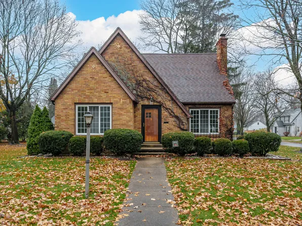 543 Pinehurst Blvd, Kalamazoo, MI 49006