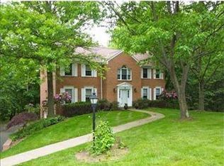 14 Highview Dr, Sewickley, PA 15143