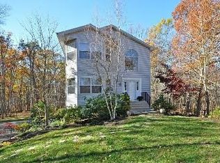 68 Siloam Rd, Freehold, NJ 07728