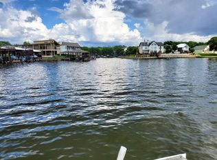 260 Kingfisher Ln, Livingston, TX 77351