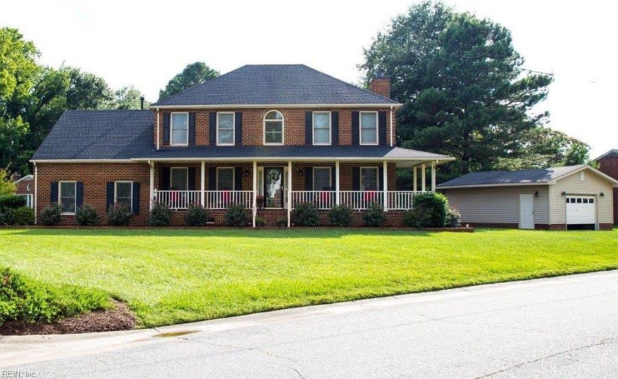 1st image of 2517 Woodland Trl