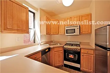 Rented by R New York