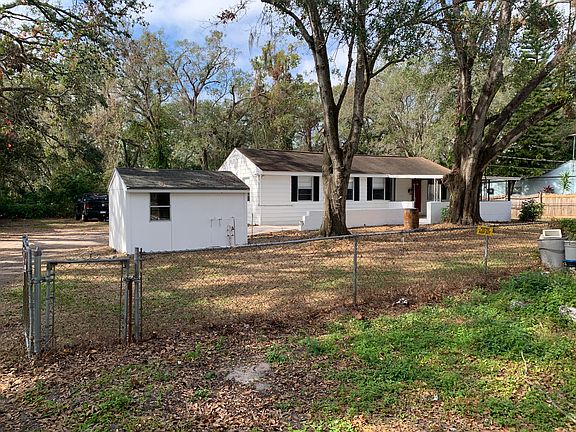 2nd image of 2821 S 90th St