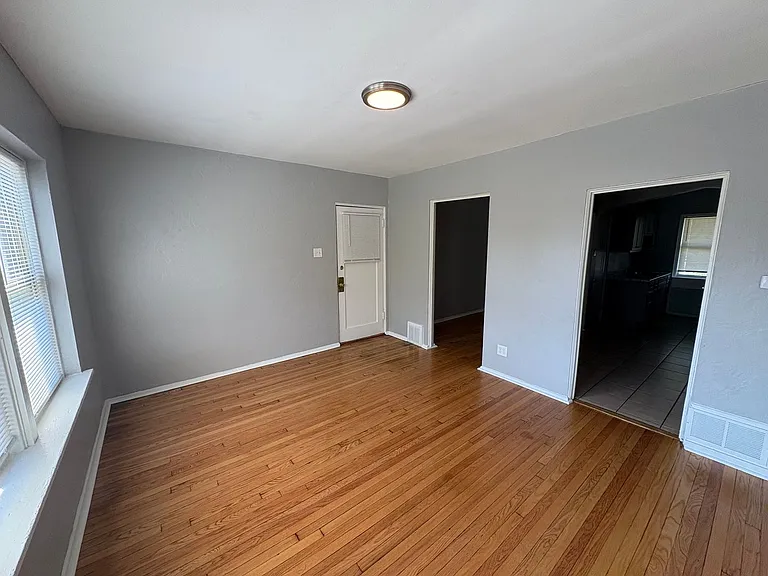 3440 Delor St — Photo 72