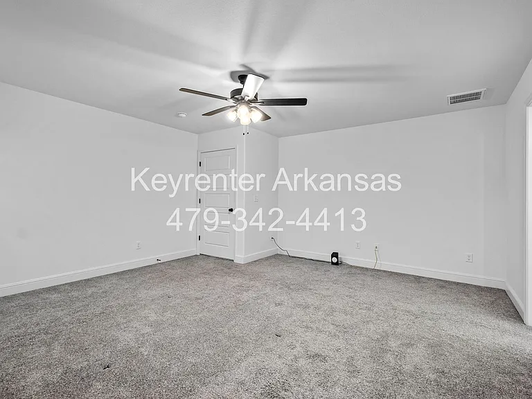 5907 NW Hancock St — Photo 15
