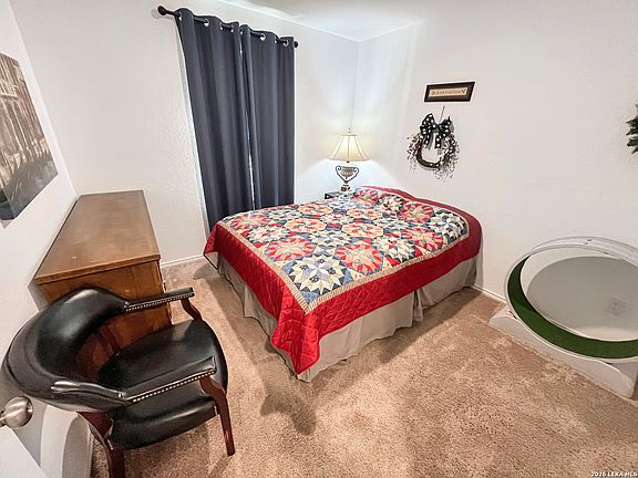 3rd image of 1072 Shutter Way