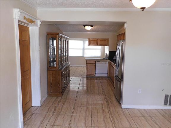 4th image of 4542 BELFAST DRIVE