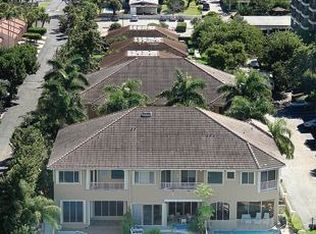 925 Sweetwater Ln, Boca Raton, FL 33431