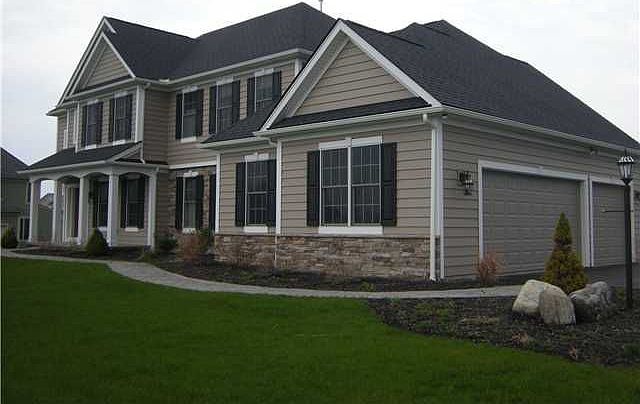 2nd image of 42 Turning Leaf Dr