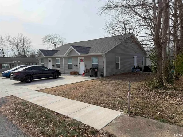 408 S Van Buren St, Marion, IL 62959