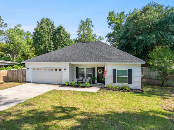 204 Read St, Moncks Corner, SC 29461