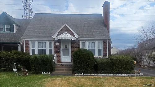 1 Cresthaven Dr Photo 1
