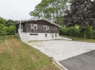 727 N Sea Rd, Southampton, NY 11968