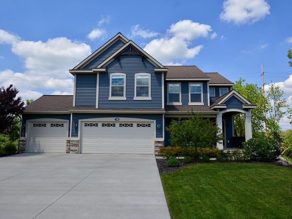 1st image of 250 Tuckahoe Ct NE