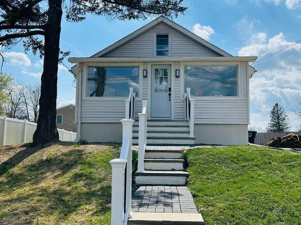 352 Roosevelt Ave, Lindenwold, NJ 08021