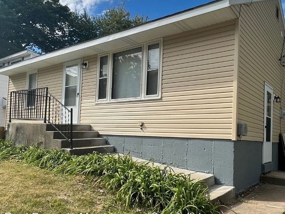 1st image of 15 Williams Blvd