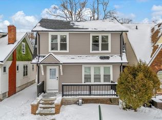 16864 Santa Rosa Dr, Detroit, MI 48221