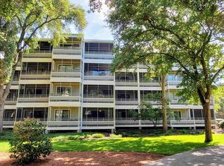 415 Ocean Creek Dr #2104, Myrtle Beach, SC 29572