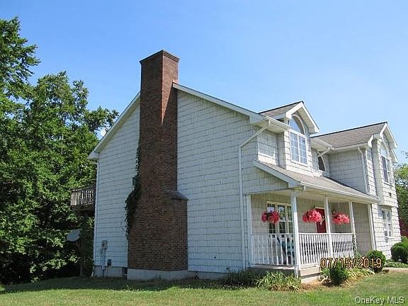 2nd image of 52 Glenwood Dr
