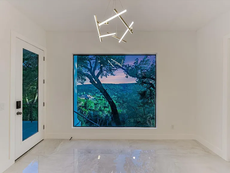 9409 Bell Mountain Dr — Photo 18