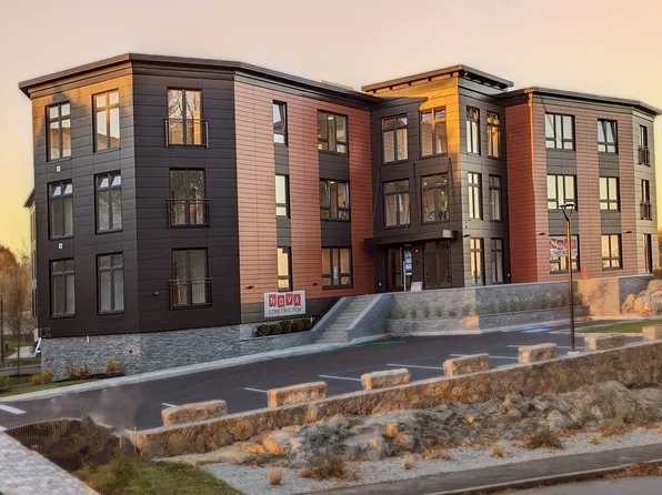 602 Loring Ave #206, Salem, MA 01970