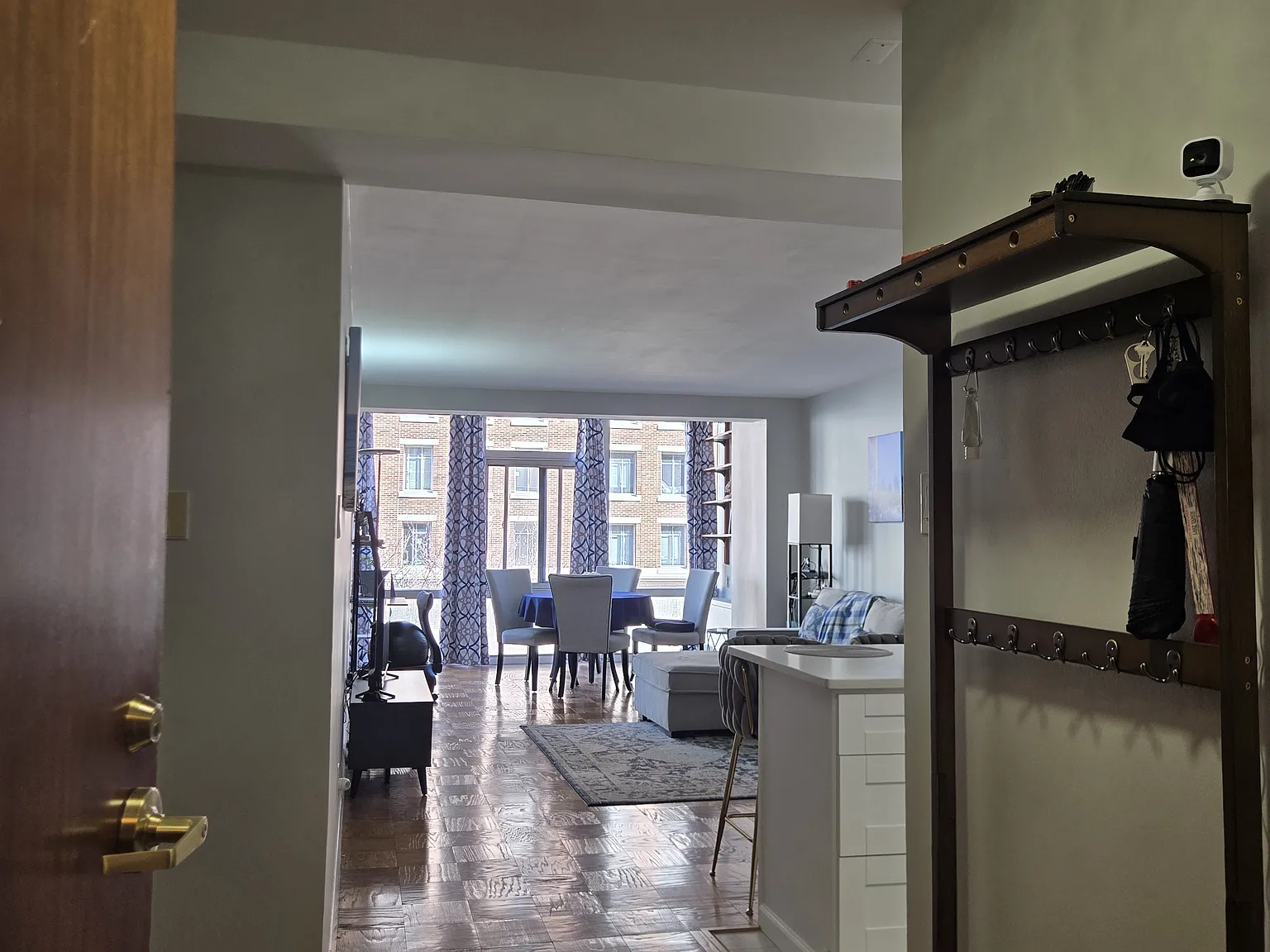 1 bed, 740 sqft, $3,000 — Photo 2