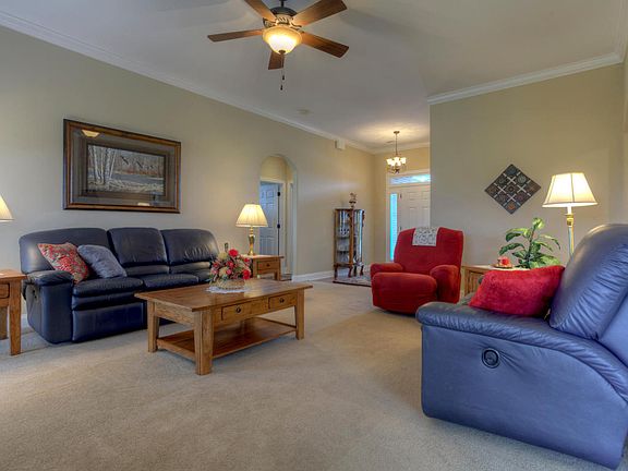 5th image of 227 Shadow Bay Ln