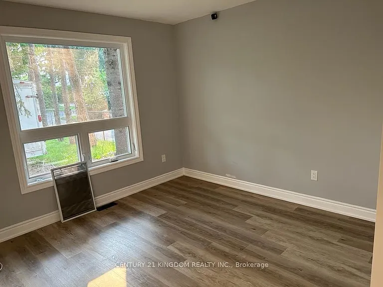 35 Homestead Rd #MAIN — Photo 8