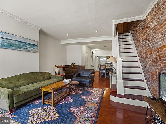 3rd image of 1833 McKean St