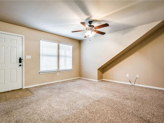 4th image of 6452 Gregg Rd